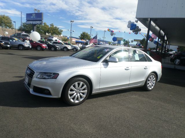 2009 Audi A4 2WD Panel LS