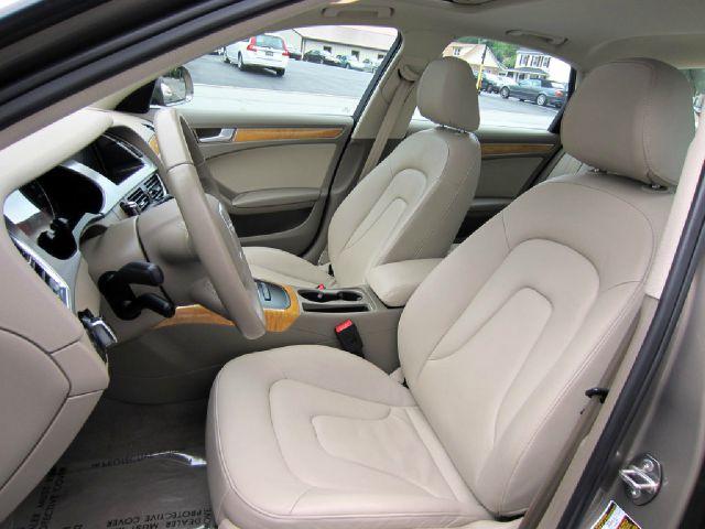 2009 Audi A4 2WD Panel LS