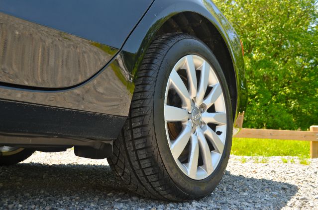 2009 Audi A4 2WD Panel LS