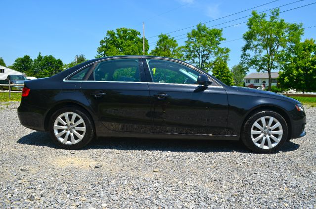 2009 Audi A4 2WD Panel LS