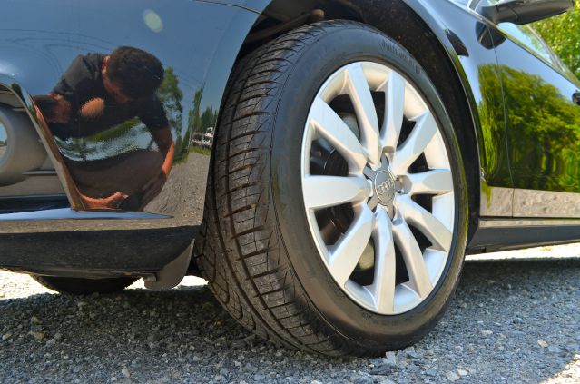 2009 Audi A4 2WD Panel LS