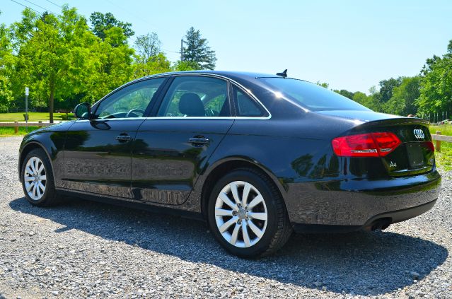 2009 Audi A4 2WD Panel LS