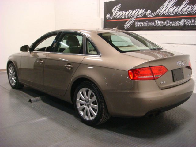 2010 Audi A4 Navigation/techn