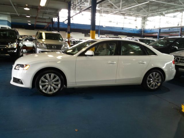 2010 Audi A4 Journey SUV