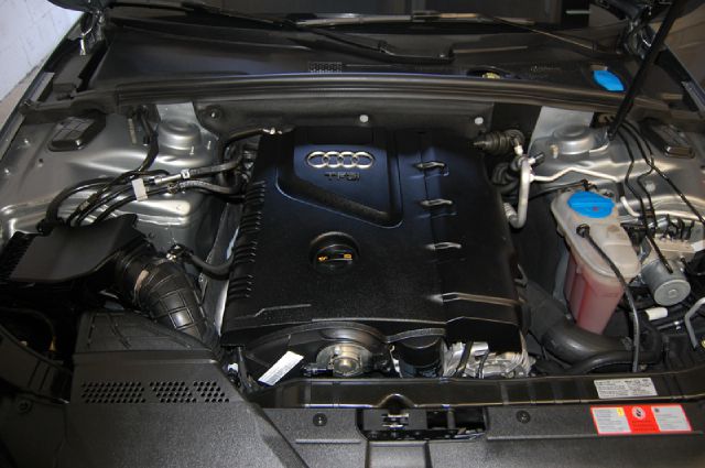 2010 Audi A4 REG CAB 1495 Down