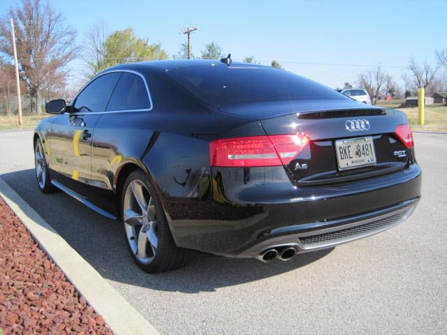 2010 Audi A5 2.2L Manual