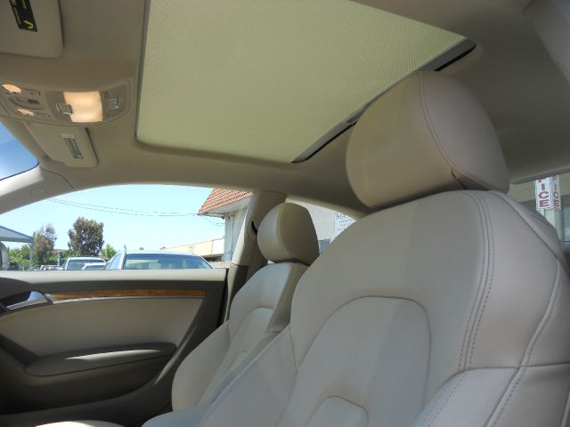 2010 Audi A5 Loaded Up