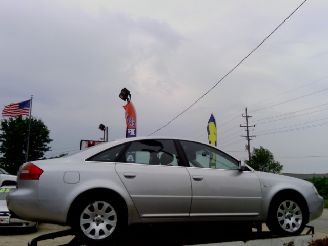 2002 Audi A6 Supercrew-short-xlt-4wd-6 CD-1 Owner