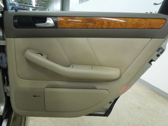 2002 Audi A6 Base LS SS LT Z71 Work Tr