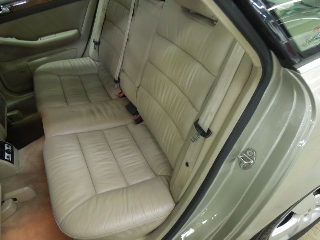 2002 Audi A6 Base LS SS LT Z71 Work Tr