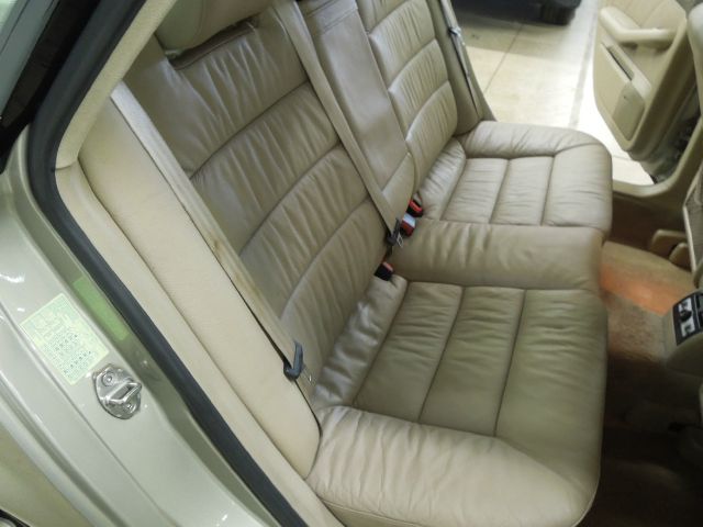 2002 Audi A6 Base LS SS LT Z71 Work Tr