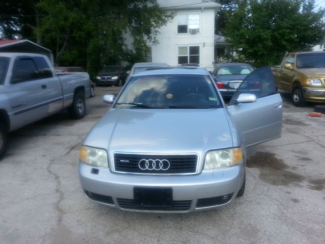 2002 Audi A6 Supercrew-short-xlt-4wd-6 CD-1 Owner