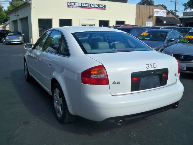 2002 Audi A6 Supercrew-short-xlt-4wd-6 CD-1 Owner