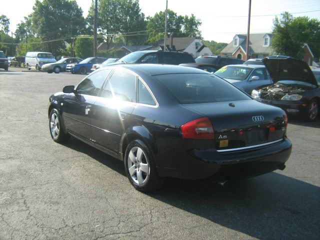 2003 Audi A6 Supercrew-short-xlt-4wd-6 CD-1 Owner
