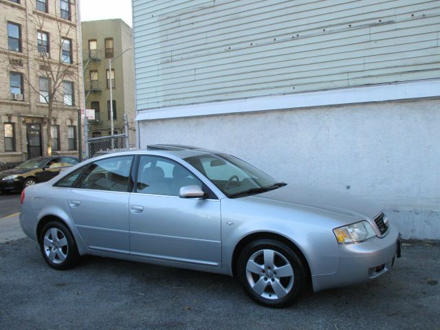2003 Audi A6 Supercrew-short-xlt-4wd-6 CD-1 Owner