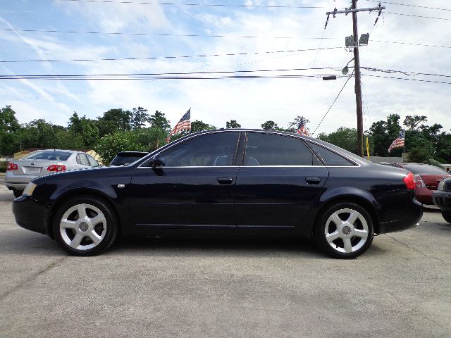 2003 Audi A6 Supercrew-short-xlt-4wd-6 CD-1 Owner
