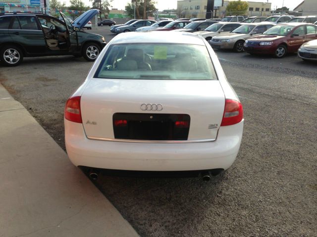 2003 Audi A6 Supercrew-short-xlt-4wd-6 CD-1 Owner