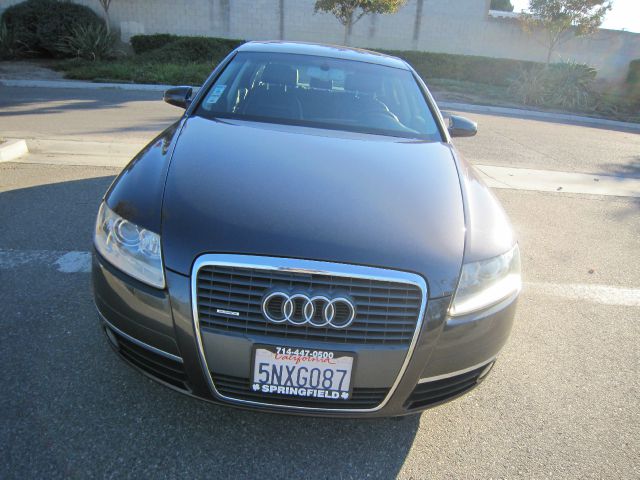 2005 Audi A6 Cxl,fwd,leather