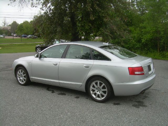 2005 Audi A6 Cxl,fwd,leather