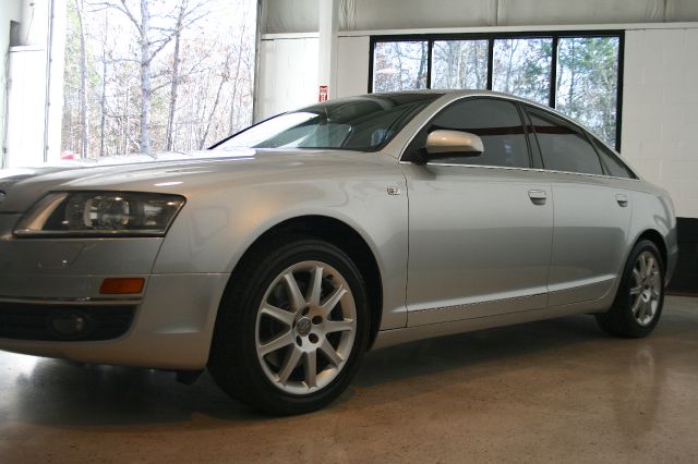 2005 Audi A6 Cxl,fwd,leather