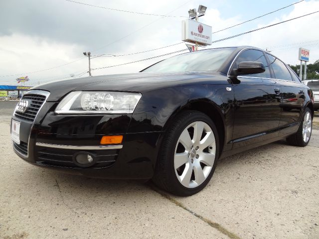 2005 Audi A6 Cxl,fwd,leather