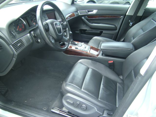 2005 Audi A6 Cxl,fwd,leather