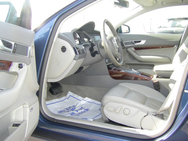 2005 Audi A6 4dr 1500 4WD LTZ