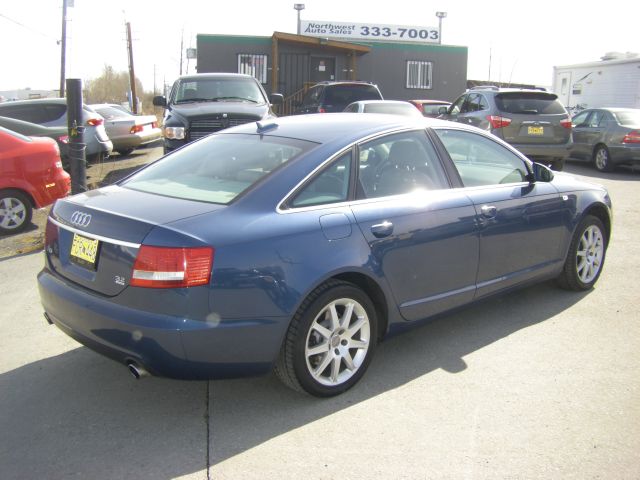 2005 Audi A6 4dr 1500 4WD LTZ
