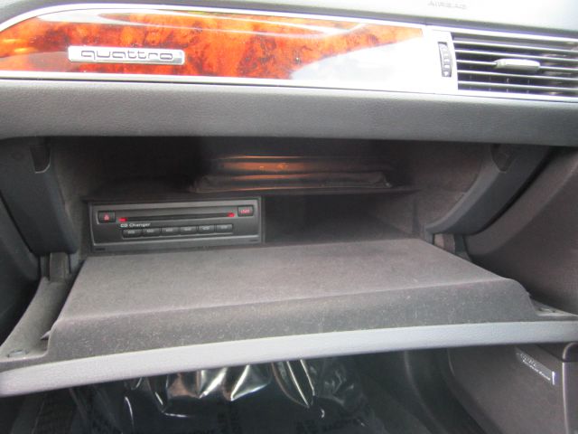 2006 Audi A6 Navigation / Levinson Sound