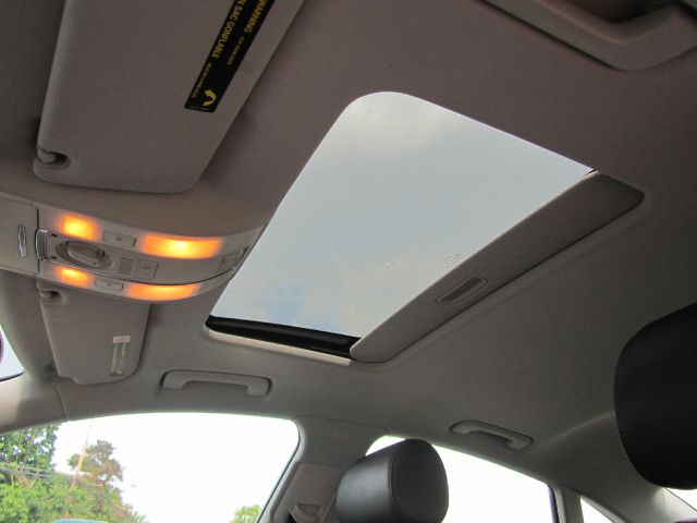 2006 Audi A6 Navigation / Levinson Sound