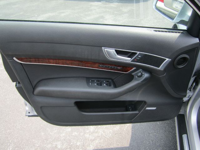 2006 Audi A6 Navigation / Levinson Sound