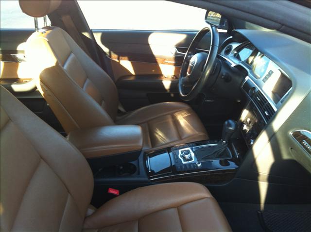 2007 Audi A6 4x4dual DVD Third ROW SEAT