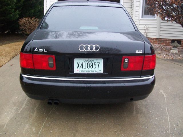 2003 Audi A8 ESi