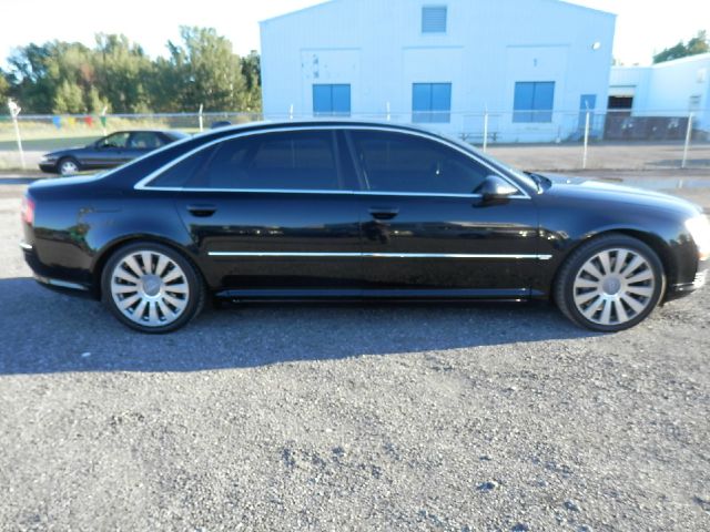 2004 Audi A8 ESi