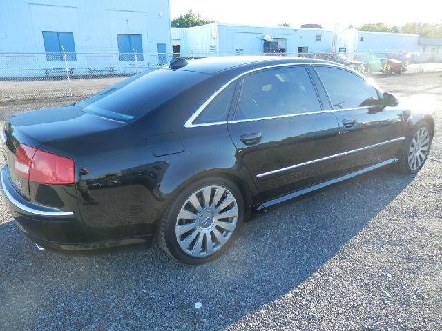 2004 Audi A8 ESi