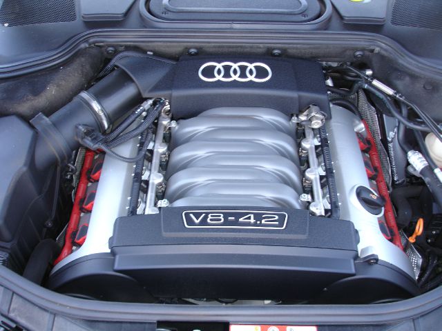 2004 Audi A8 ESi