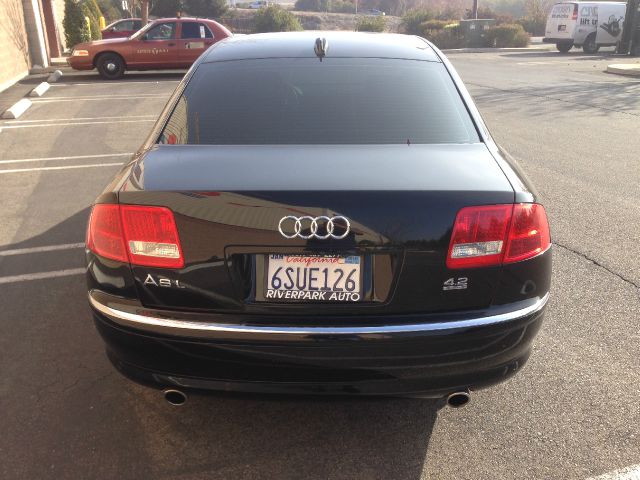 2004 Audi A8 ESi