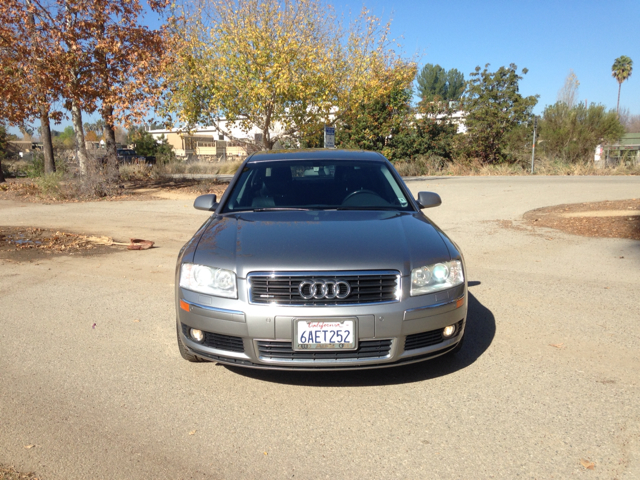 2004 Audi A8 ESi