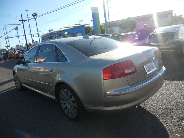 2004 Audi A8 ESi