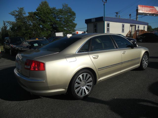 2004 Audi A8 ESi