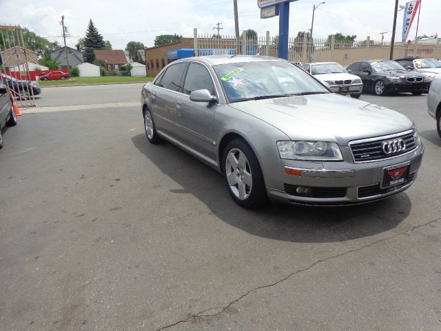 2004 Audi A8 ESi