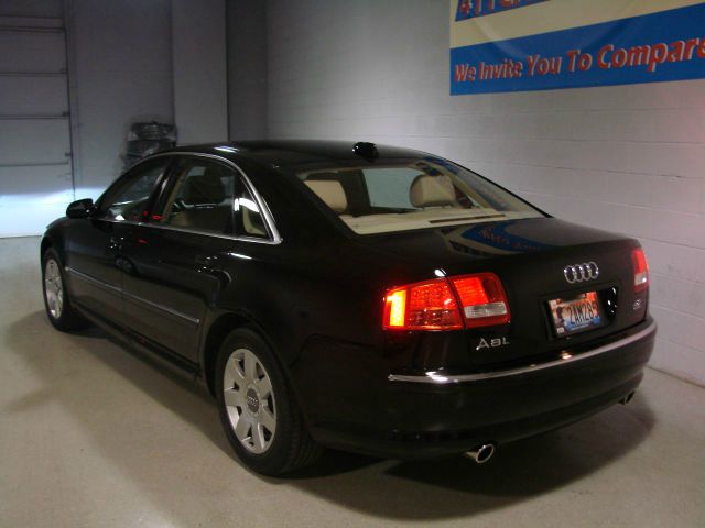 2004 Audi A8 ESi