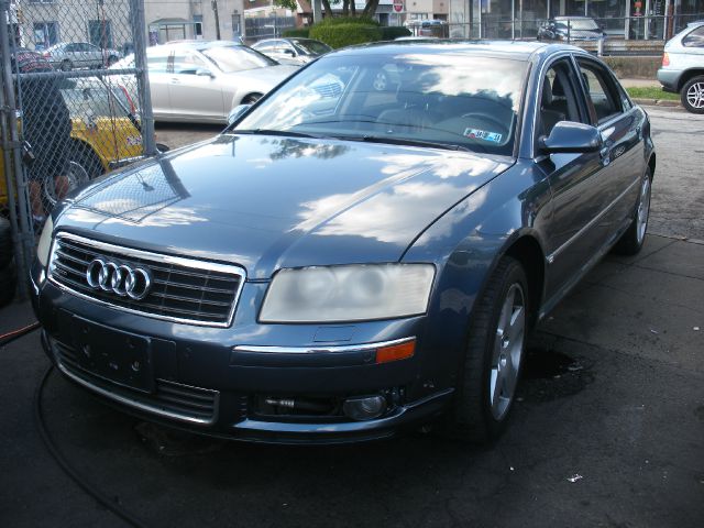 2004 Audi A8 ESi
