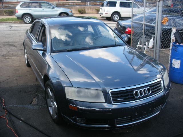 2004 Audi A8 ESi