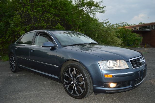 2005 Audi A8 HIGH CUBE Van