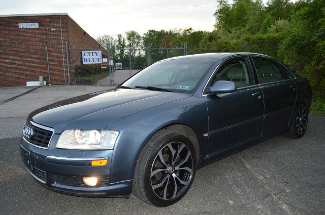 2005 Audi A8 HIGH CUBE Van