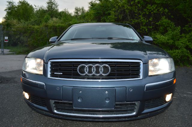 2005 Audi A8 HIGH CUBE Van