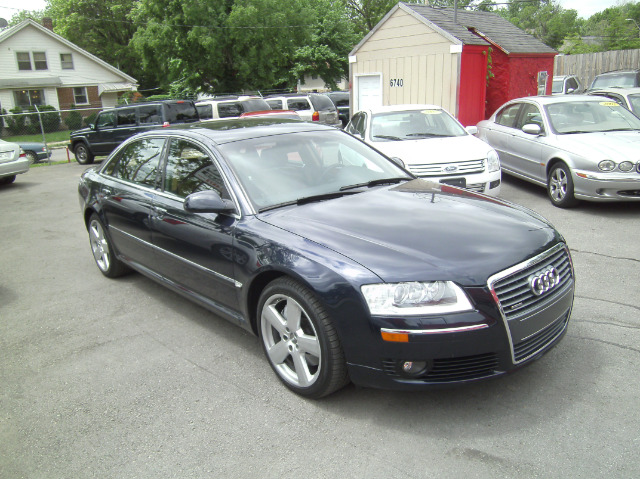 2006 Audi A8 ESi