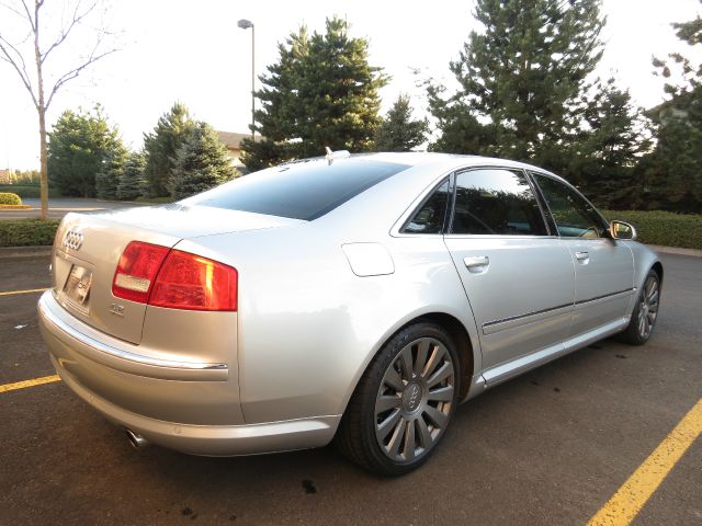 2006 Audi A8 ESi