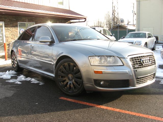 2006 Audi A8 ESi